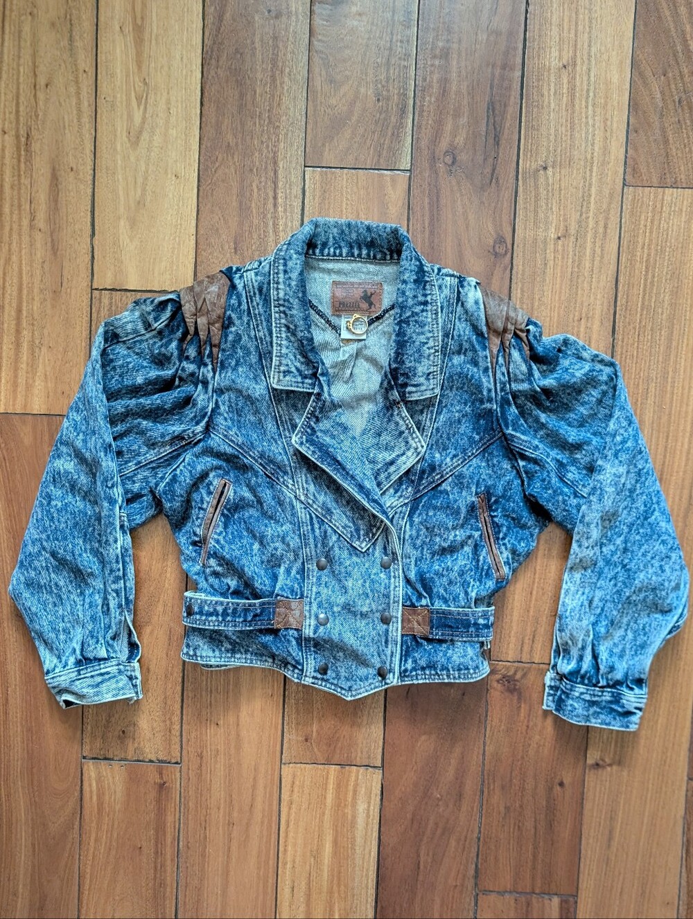 Prezzia Vintage Western Denim Jacket (M)